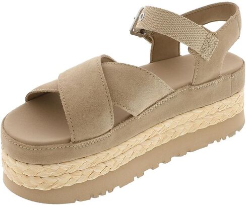 صندل نسائي ذو نعل سميك من UGG in Kuwait