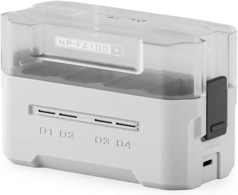 Tilta NP -FZ100 محطة شحن محمولة - الأخضر | شحن 4 بطاريات ث/USB-C PD 45W شحن سريع | آمن لـ A6600 ، A6700 ، A7C ، A7III ، A7IV ، A7RIII/IV ، A7S IL ، FX3 ، FX30 ، A1 ، ZV-E1 in Kuwait