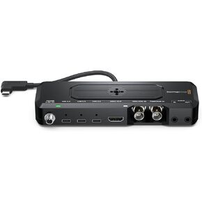 Blackmagic Design Camera ProDock for iPhone 17 Pro and iPhone 17 Pro Max in Kuwait