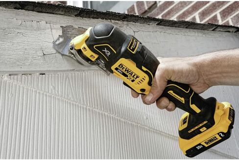 DEWALT DCS356BR 20V MAX XR Brushless Lithium-Ion 3-Speed Cordless Oscillating Multi-Tool (Tool Only) (Renewed) in Saudi Arabia