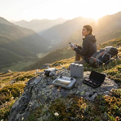 طائرة بدون طيار DJI Mini 5 Pro مع جهاز التحكم عن بعد RC 2 Fly More Combo Plus| حزمة كاميرا بدون طيار خفيفة الوزن للمبتدئين، طقم طيران ممتد، تتبع ذكي للتصوير الجوي المحمول بدون طيار + بطاقة 64 جيجابايت + وسادة الهبوط + المزيد in Kuwait