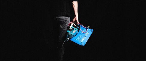منشار السكك الحديدية Blue Ripper Jr، شفرة 8 بوصة، عمق القطع 4 سم، أداة قطع الحجر مع نظام تغذية المياه (مع سكة ​​4'6 بوصة) in Saudi Arabia
