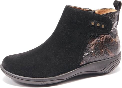 Hälsa Footwear WOMEN'S ALTHEA SUEDE ANKLE BOOTIE in Saudi Arabia