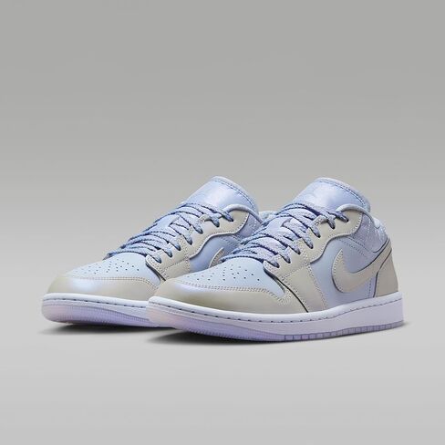 حذاء Air Jordan 1 Low SE للنساء (شبح/شراع/بلاتين نقي) in Saudi Arabia