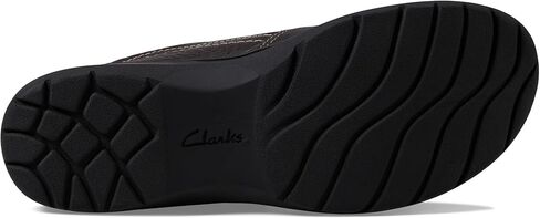 Clarks Brown's Carleigh Ray Oxford, Dark Brown Nubuck, 8 Narrow US in Saudi Arabia