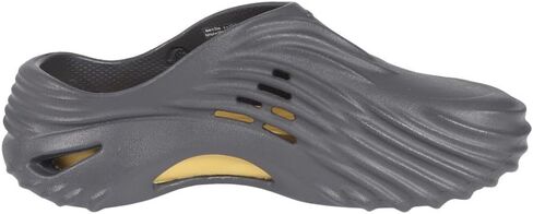 Crocs Unisex-Adult Echo Wave Clogs in Kuwait