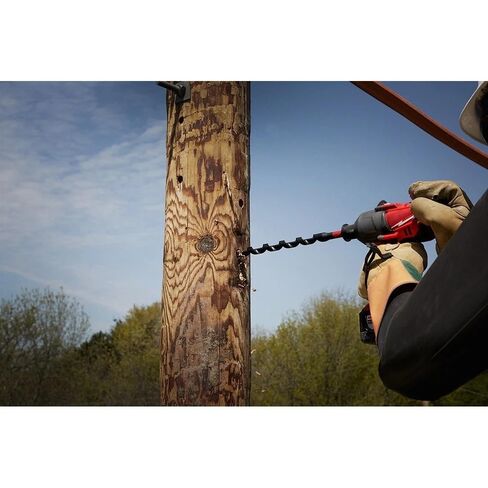 لقمة مثقاب تأثير جديدة 48-13-6705 لميلووكي 11/16 بوصة × 18 بوصة لقمة مثقاب Lineman باللون الأسود in Saudi Arabia
