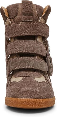 Steve Madden Women's Mavis Sneaker in Saudi Arabia