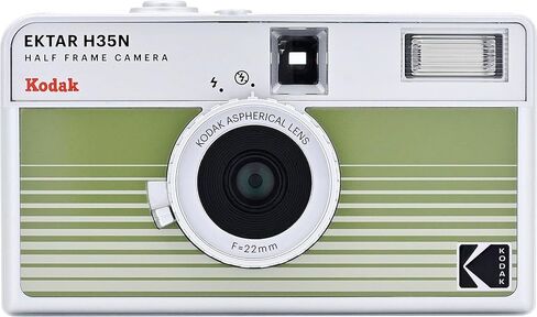 كاميرا Kodak Ektar H35N بفيلم نصف إطار (أخضر مخطط) مع فيلم Eastman Kodak Premium Gold + حامل ثلاثي القوائم على سطح الطاولة + بطاريات + قطعة قماش للتنظيف من الألياف الدقيقة in Saudi Arabia