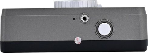 كاميرا Kodak Ektar H35N بفيلم نصف إطار (أخضر مخطط) مع فيلم Eastman Kodak Premium Gold + حامل ثلاثي القوائم على سطح الطاولة + بطاريات + قطعة قماش للتنظيف من الألياف الدقيقة in Saudi Arabia