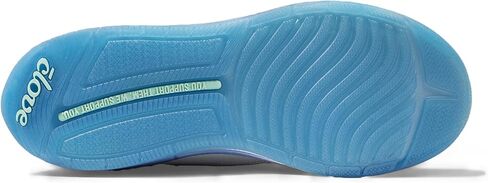 clove Classic Wide Shoes for Doctors & Nurses, Fluid Resistant, Easy to Clean, Slip Resistant, Comfortable for 12+ Hour Standing Shifts, Elastic No-Tie Laces, Sneakers for Men & Women. in Saudi Arabia
