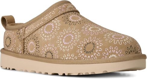 UGG للسيدات كلاسيك مايكرو صن ستيتش in Saudi Arabia