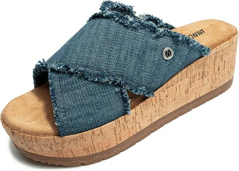 صندل بوسي سلايد للسيدات من Minnetonka in Kuwait