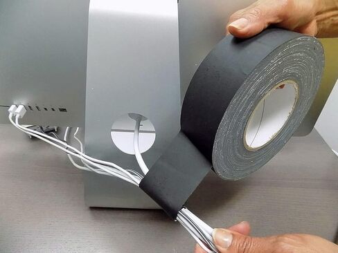 فيلم WOD GTC12 White Gaffer Tape ذو لمسة نهائية منخفضة اللمعان، 2 بوصة × 45 ياردة، خالي من البقايا، غير عاكس، سهل المسيل للدموع، قماش للتصوير الفوتوغرافي، خلفية التصوير، الإنتاج in Saudi Arabia