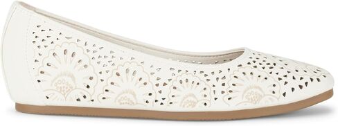BareTraps Chika Women's Flats & Oxfords in Saudi Arabia