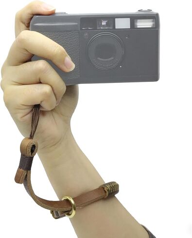 حزام معصم للكاميرا مصنوع يدويًا من الجلد المحبب - حبل يدوي صغير مضاد للخدش لـ Ricoh GR III/IIIx، Sony RX100 VII، Fuji X100VI/V - سوار تصوير الشارع البسيط in Kuwait