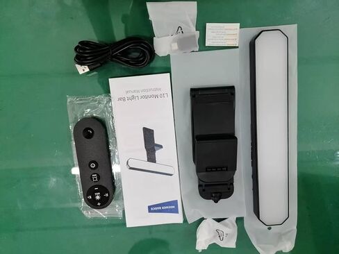 شريط إضاءة شاشة أساسيات NEEWER، مصباح LED ثنائي اللون بقدرة 6 وات مع حامل/جهاز تحكم عن بعد/تحكم باللمس للمنزل والمكتب ومؤتمرات الفيديو وإضاءة الكمبيوتر المحمول وكاميرا الويب والتكبير وقراءة بث الألعاب، L10 in Saudi Arabia