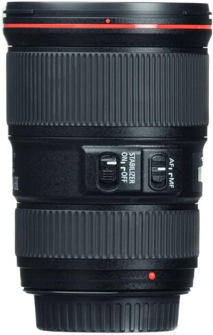 عدسة Canon EF 16-35mm f/4L IS USM| تكبير بزاوية فائقة الاتساع من السلسلة L مع تثبيت الصورة والتركيز التلقائي السريع| مثالية لتصوير المناظر الطبيعية والسفر (9518B002) + محول EF-EOS R + حقيبة + بطاقة سعة 64 جيجابايت in Kuwait