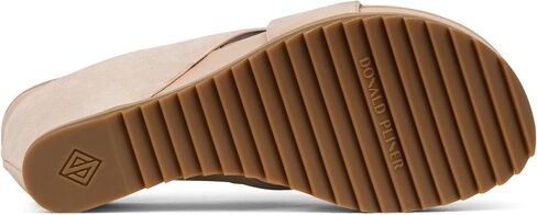 صندل نسائي من Donald Pliner SISU Wedge، من جلد الغزال الرملي، 7.5 in Saudi Arabia