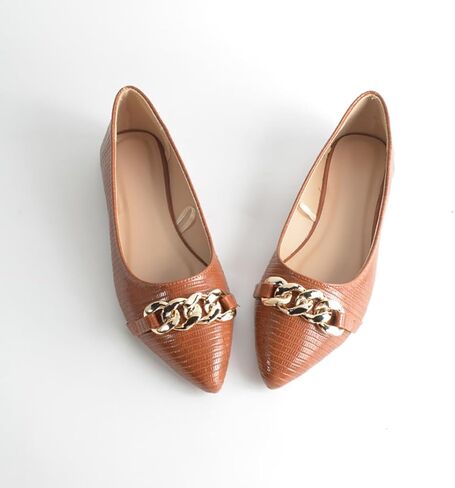 Women‘s Ballet Flats - Leather Pointed Toe Slip-On Loafers, Ultra Soft & Lightweight Casual Shoes for Walking, Office, Dressy Outfits and Daily Comfort in Saudi Arabia