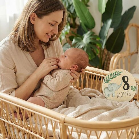 Wooden Monthly Milestone Markers Disc, 3D Birth Announcement Sign, Double Sided Animals Month Rounds Cards Hello World Photo Props7PCS in Saudi Arabia