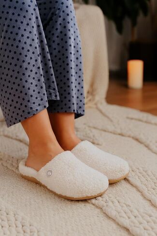 Strive Zara Women's Comfort Supportive Slipper in Saudi Arabia