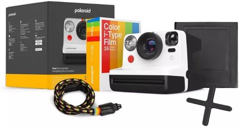 Polaroid Instant Camera Essentials Kit in Saudi Arabia