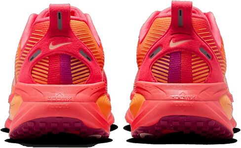 Nike Vomero 18 SE - للنساء (إمبر جلو/مرجاني مغسول/بنجر حلو) in Kuwait
