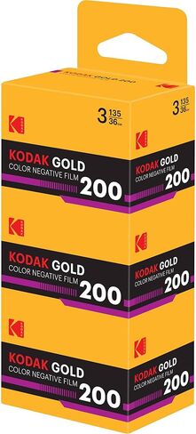 فيلم Kodak Eastman Gold 200 لون سلبي (فيلم رول 35 مم، 36 تعريض) - عبوة من 3 قطع مع قطعة قماش تنظيف من الألياف الدقيقة in Kuwait