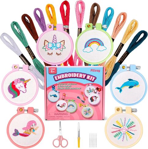 PllieAy 8pcs Christmas Cross Stitch Kit for Kids ، وتشمل 8pcs أنماط عيد الميلاد ، وأطواق 2pcs و 14 من الأسلوب الملون ، ومجموعات غرزة متعة وسهلة للمبتدئين ، مثالية للحرف اليدوية والديكور عيد الميلاد in Kuwait
