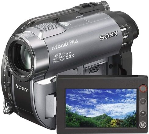 كاميرا فيديو سوني DCR-DVD810 هاندي كام | خاصية التثبيت الفائق للصورة SteadyShot | تكبير بصري 25x | تسجيل دي في دي | عدسة Carl Zeiss Vario-Tessar (مجددة معتمدة) in Saudi Arabia