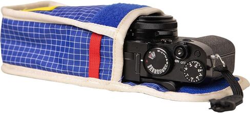Long Weekend Camera Pouch (Creme Multi) in Saudi Arabia