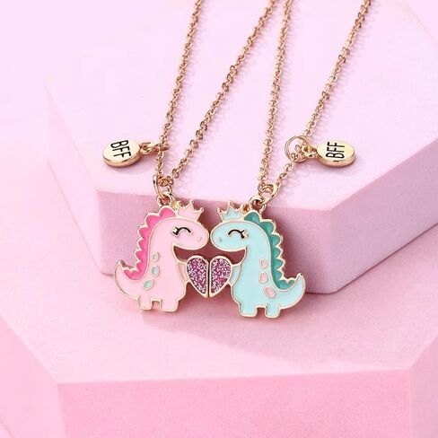 uuonly bff قلادة لمدة 2، أفضل قلادة الأصدقاء للفتيات 2 المغناطيسي مطابقة قلادة الصداقة مع فراشة الحب شكل قلب، الفيل والديناصور أفضل صديق هدية عيد ميلاد in Kuwait