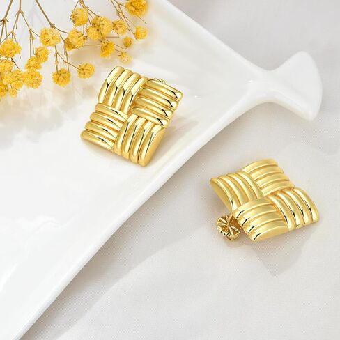 Chunky Gold Earrings for Women Statement Earrings Vintage Large Gold Geometric Studs Earrings Trendy Jewelry for Women in Saudi Arabia