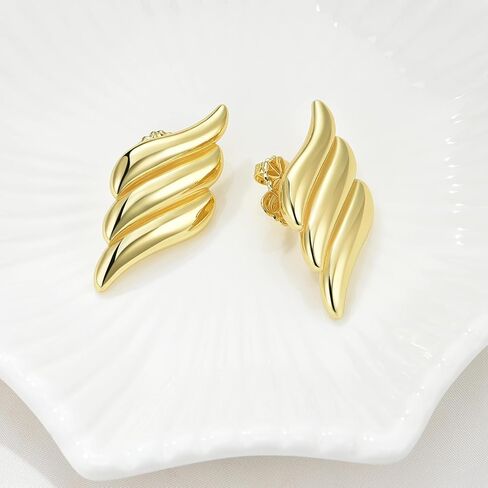 Chunky Gold Earrings for Women Statement Earrings Vintage Large Gold Geometric Studs Earrings Trendy Jewelry for Women in Saudi Arabia