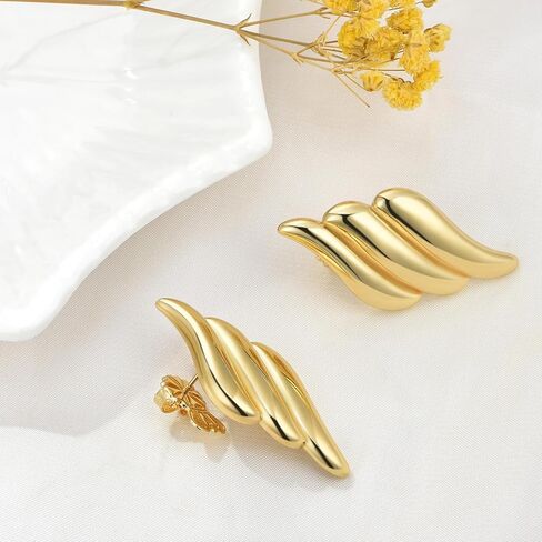 Chunky Gold Earrings for Women Statement Earrings Vintage Large Gold Geometric Studs Earrings Trendy Jewelry for Women in Saudi Arabia