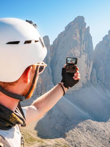 Insta360 Ace Pro - كاميرا أكشن مقاومة للماء مصممة بالتعاون مع لايكا، مستشعر رئيسي 1/1.3 بوصة، 8K24، 4K120 إطارًا في الثانية، 48 ميجابكسل، Active HDR، شاشة قلاب 2.4 بوصة|تتضمن الحزمة حزمة دراجة، عصا سيلفي، 256 جيجابايت in Saudi Arabia