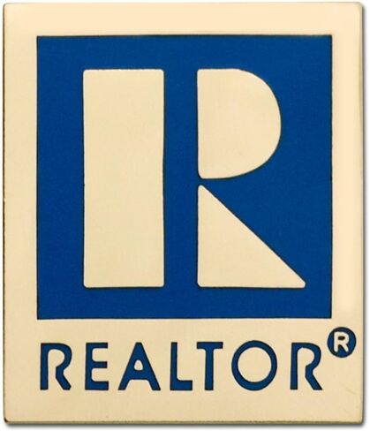 دبوس طية صدر كبير يحمل شعار Realtor® مع ظهر مغناطيسي (فضي - عبوتان) in Kuwait