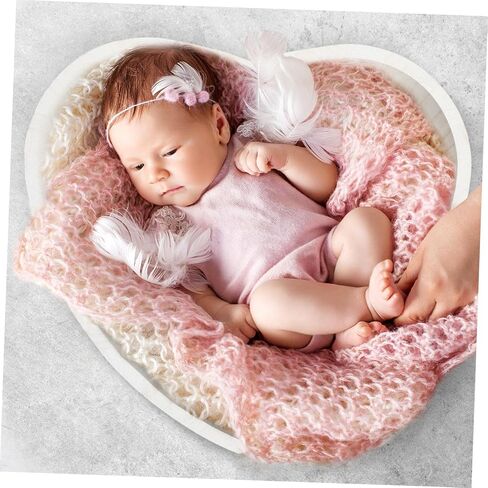 وعاء خشبي على شكل قلب من Gadpiparty Baby Photo لدعائم صور حديثي الولادة لاستحمام الطفل in Kuwait