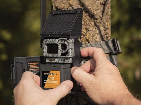 SPYPOINT LIT-10 Lithium Rechargeable Battery Pack Kit for Cell-Link and Link-Micro Series Trail Cameras in Saudi Arabia