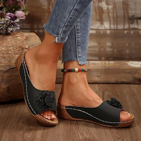 Women Slipper Perfect for Summer Beach, Vacation & Casual Wear Gift for Women Stylish Outer Wear Beach Sandals Slippers in Saudi Arabia