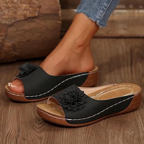Women Slipper Perfect for Summer Beach, Vacation & Casual Wear Gift for Women Stylish Outer Wear Beach Sandals Slippers in Saudi Arabia