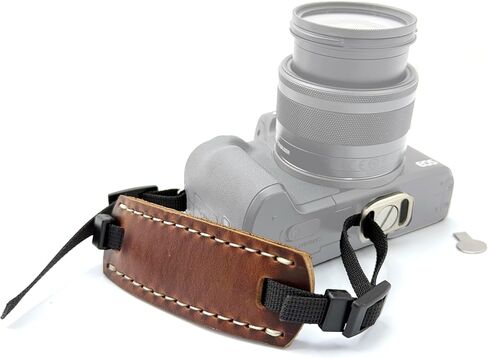 حزام يد للكاميرا مصنوع يدويًا من الجلد الأصلي لكاميرات DSLR بدون مرآة - قبضة مضادة للسقوط مع حامل سفلي آمن ودعم معصم قابل للتعديل لكاميرات Canon Nikon Sony Fujifilm in Kuwait