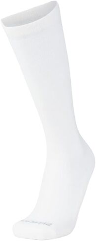 جوارب Zensah Alpaca الضاغطة (15-20 مم زئبق) للجري والسفر والدعم اليومي - عالي الركبة - صنع في الولايات المتحدة الأمريكية - فحمي in Saudi Arabia