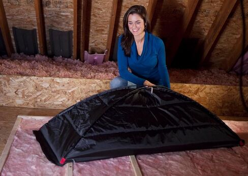 Duck Brand Stairway Attic Cover, Energy Saving Attic Insulation Cover Fits Openings up to 25.5 Inches by 54 Inches for Year-Round Weatherization, Black, 286209 in Saudi Arabia