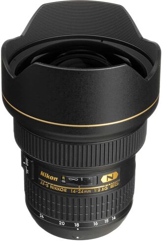 عدسة نيكون AF-S NIKKOR مقاس 14-24 مم f/2.8G ED عدسة تكبير بزاوية واسعة للغاية (2163) + حافظة للغطاء + مجموعة تنظيف (متجددة) in Saudi Arabia