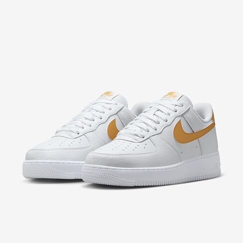 حذاء Nike Air Force 1 '07 Next Nature للنساء (أبيض/ذهبي معدني) in Kuwait