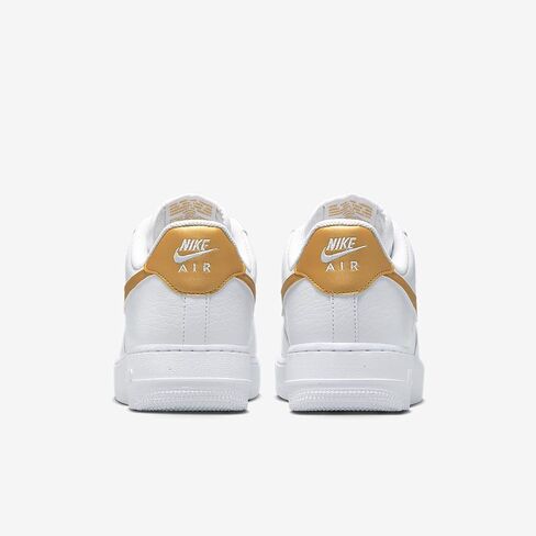 حذاء Nike Air Force 1 '07 Next Nature للنساء (أبيض/ذهبي معدني) in Kuwait