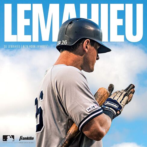قفازات البيسبول Franklin Sports MLB - قفازات الضرب الكلاسيكية الاحترافية للبيسبول + الكرة اللينة - أزواج قفازات الضرب للرجال البالغين - ملكي/لؤلؤي in Saudi Arabia