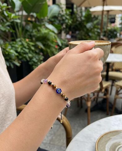 Evil Eye Dainty Bracelet - Natural Crystal Protection Bracelet - 5 Healing Stones Clear Quartz Amethyst Black Tourmaline Tiger Eye Adjustable Spiritual Guardian Jewelry Gift with Meaning Card in Saudi Arabia